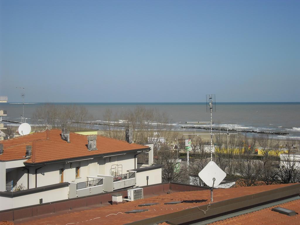 Hotel Busignani Rimini Exterior photo